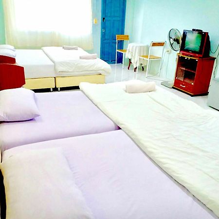 Ranong Boutique Hotel And Mall Екстериор снимка